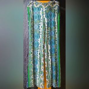 Super cute... Dress/Everyday pants...      Vintage pattern